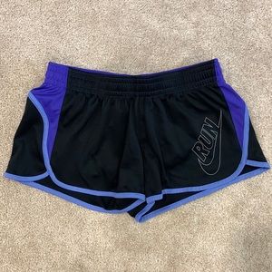 Nike Dri-Fit Running Shorts Small with liner & drawstring